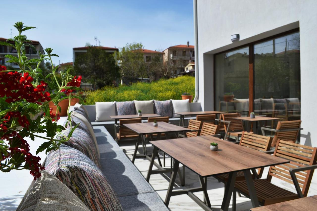أفيتوس Iades Suites المظهر الخارجي الصورة