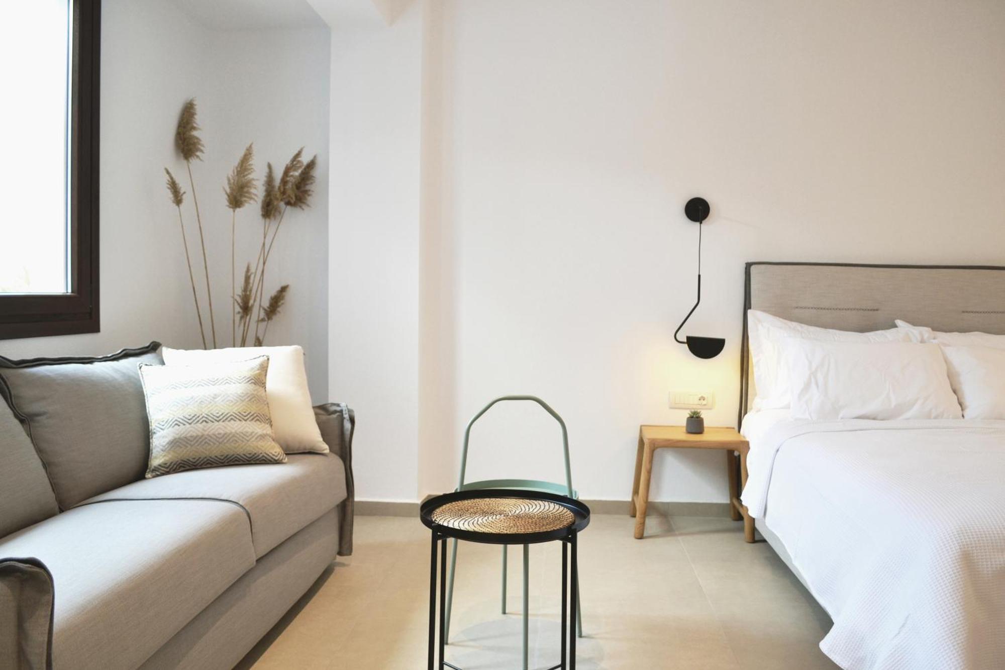 أفيتوس Iades Suites الغرفة الصورة